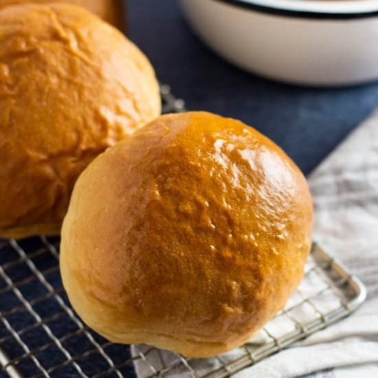 Fluffy, Vegan Sandwich Rolls - Recipe photo by kettleandkale
