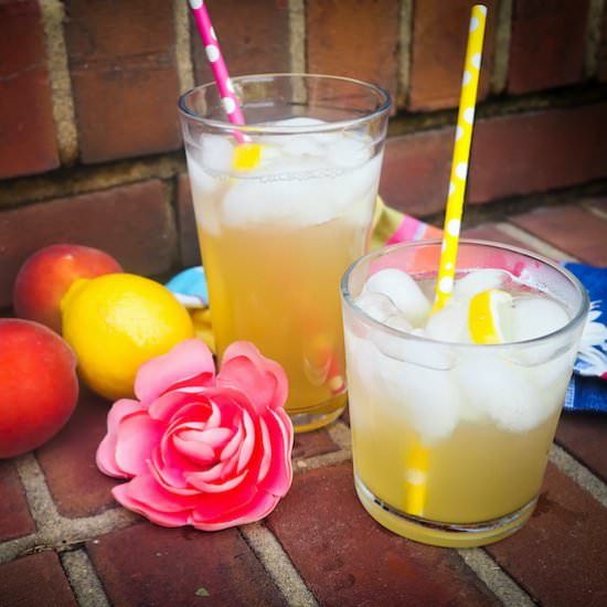 Homemade Peach Lemonade - Recipe photo by southernbytes