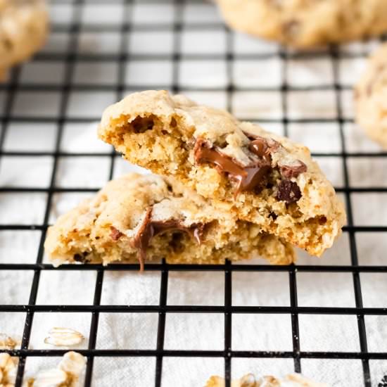 Oatmeal Chocolate Chunk Cookies - Recipe photo by SugarSpicesLife