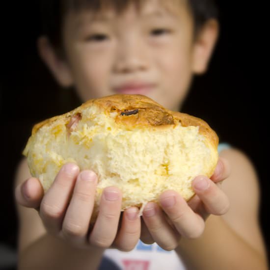 Ham & Cheese Bread Rolls - Recipe photo by Hungry PeePor