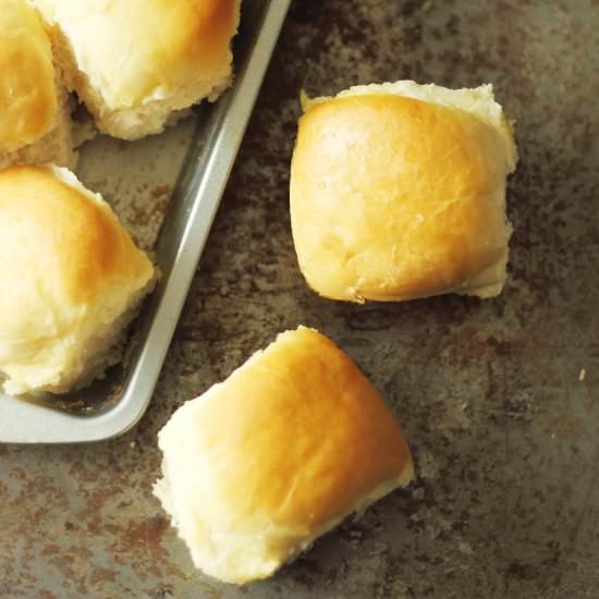 Ladi Pav: Indian Dinner Rolls - Recipe photo by merrytummy