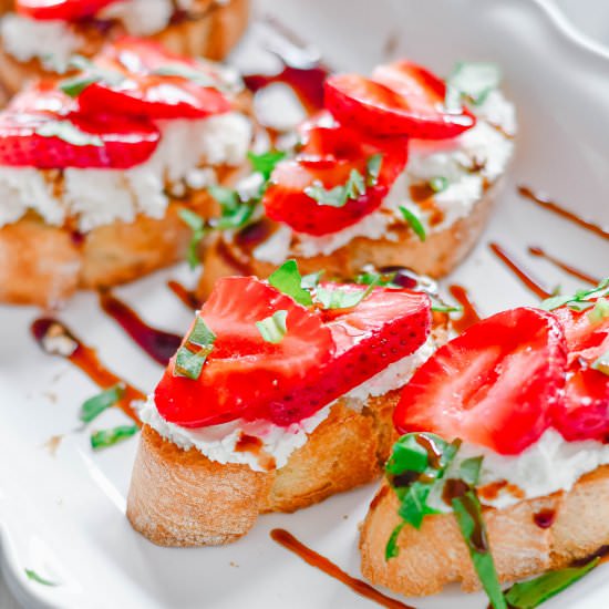 Balsamic Strawberry Bruschetta - Recipe photo by HouseofKerrs.com