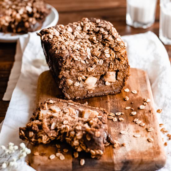 Healthy Apple Cinnamon Bread - Recipe photo by thebananadiaries