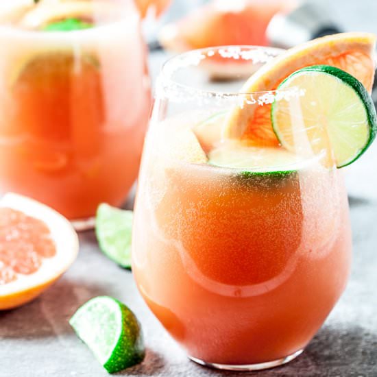 paloma cocktail - Recipe photo by chewoutloud