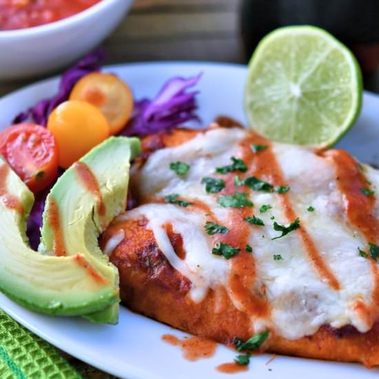 Creamy Salsa Chicken Enchiladas - Recipe photo by 24bite
