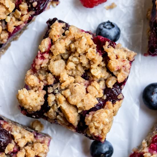 Mixed Berry Oat Bars - Recipe photo by lemons and zest