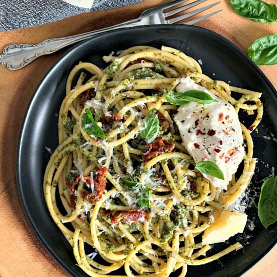 Basil Pesto Pasta - Recipe photo by agoudalife