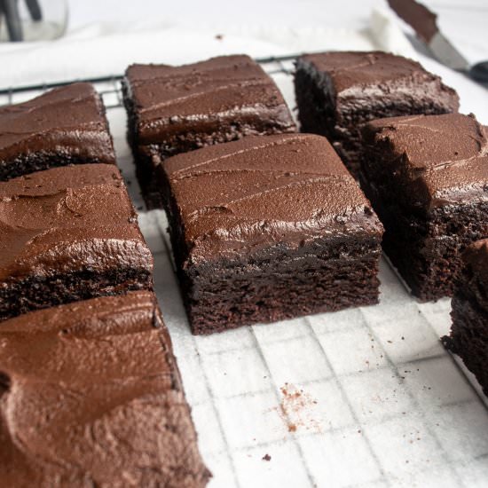 Chocolate Cake with Buttercream - Recipe photo by cookiedoughdiaries