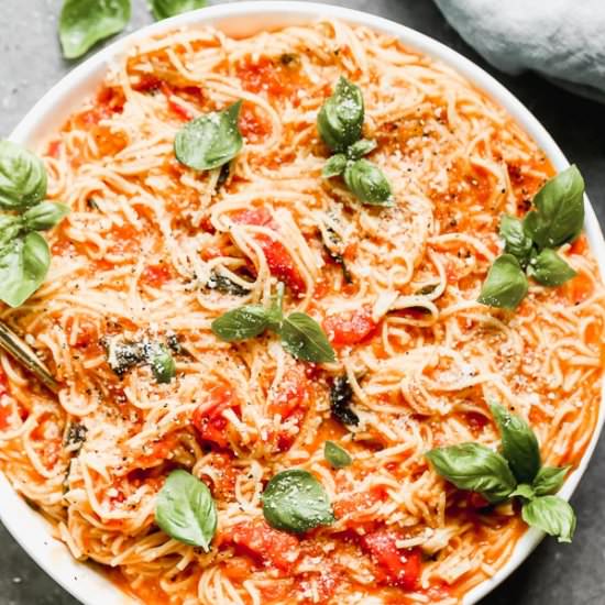 Fresh Tomato Pasta - Recipe photo by cookingforkeeps