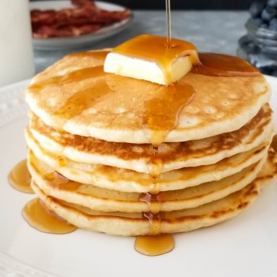easy homemade pancakes - Recipe photo by amandacooksandstyles