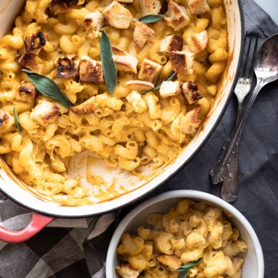 Creamy Sweet Potato Mac'n'Cheese - Recipe photo by nothangryanymore
