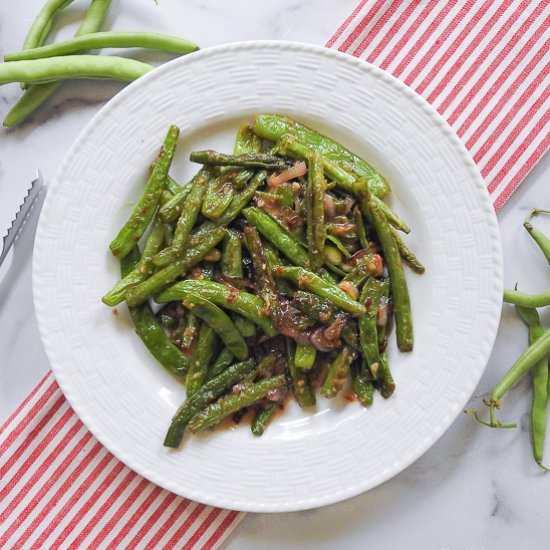 Spicy Green Beans - Recipe photo by House of Elyn Ryn