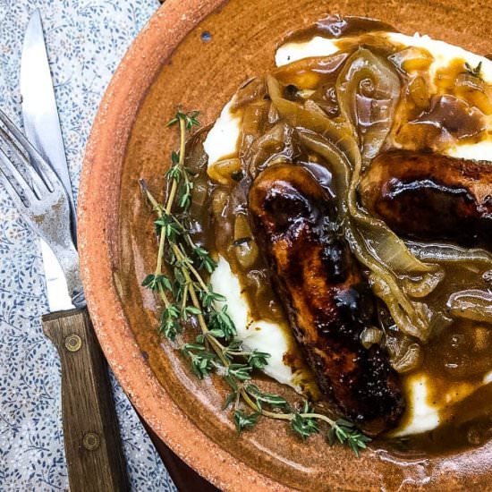 Bangers & Mash With Guinness Gravy - Recipe photo by NotEntirelyAverage