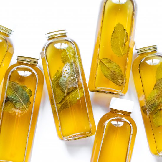 Elderflower Kombucha - Recipe photo by liveeatlearn