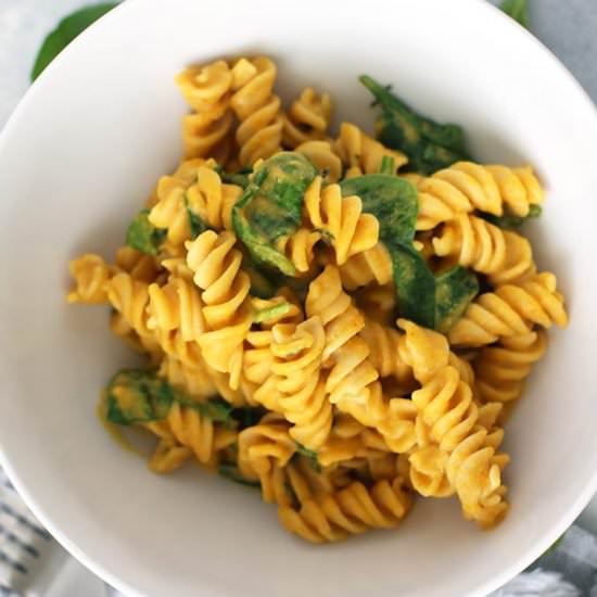 15-Minute Pumpkin Mac and Cheese - Recipe photo by FitLiving Eats