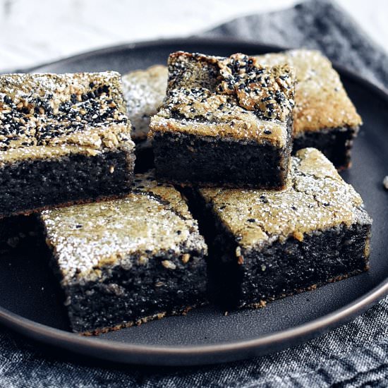 Black Sesame Mochi Cake - Recipe photo by thesubversivetable