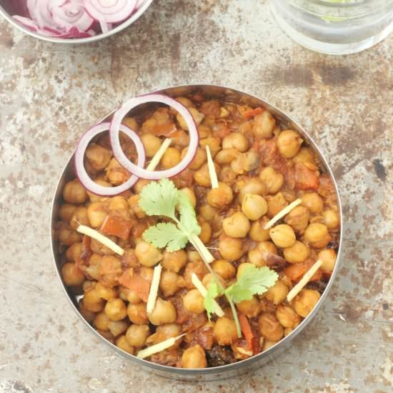 Kadai Chole - Recipe photo by merrytummy
