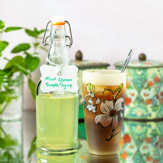 Mint Lemon Simple Syrup - Recipe photo by sidewalkshoes