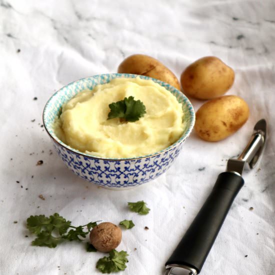 Best Easy Mashed Potatoes - Recipe photo by annalenashearthbeat