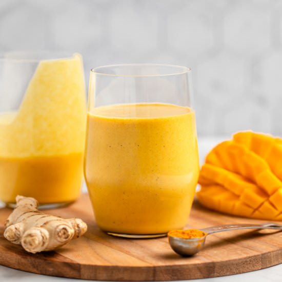 Golden Milk Mango Smoothie - Recipe photo by from my bowl