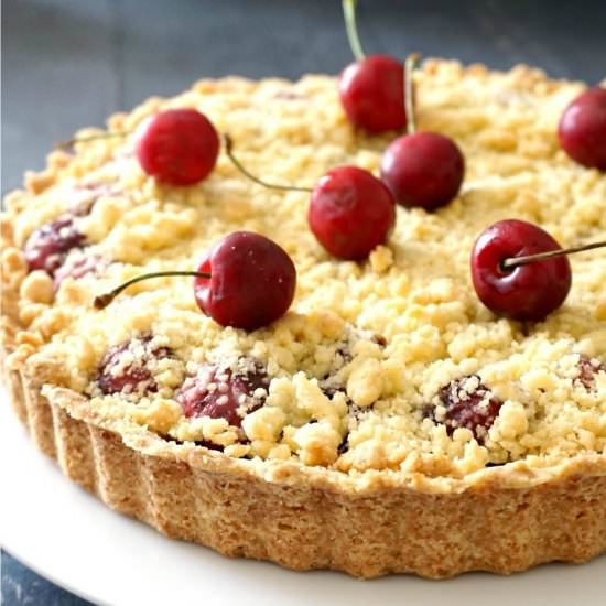 Cherry Crumb Pie - Recipe photo by mygorgeousrecipes