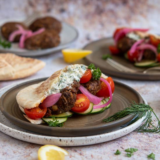 Spiced lamb pita wraps - Recipe photo by cherryonmysundae