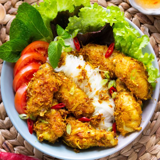 Spicy Lemongrass Chicken - Recipe photo by WokandKin