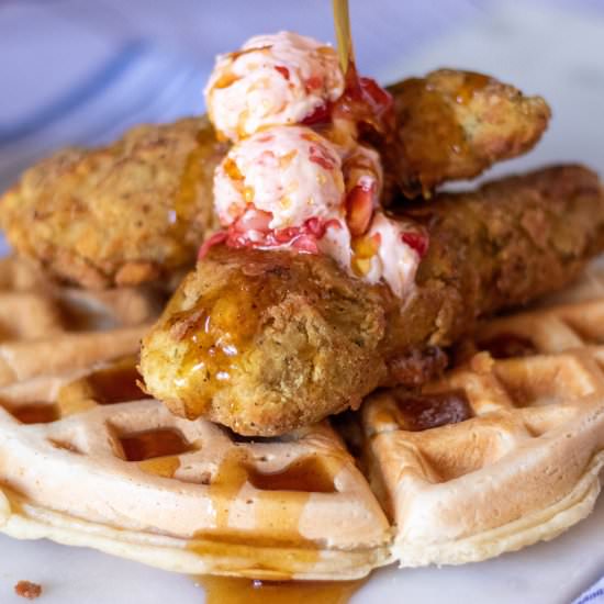 Vegan Chicken and Waffles - Recipe photo by 86Eats
