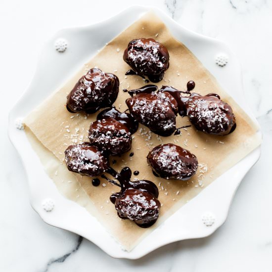 Dark Chocolate Sea Salt Turtle Date - Recipe photo by staysweetwellness