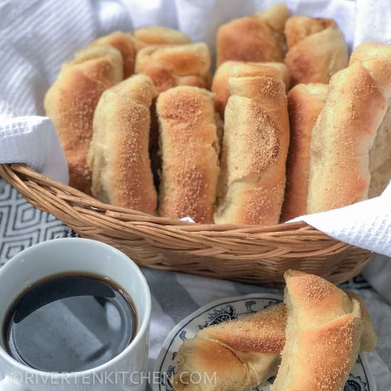 Soft Spanish Bread - Recipe photo by Rivertenkitchen