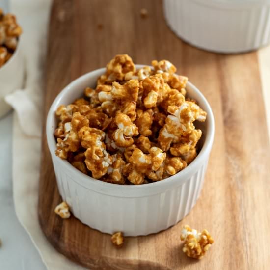 Caramel Popcorn - Recipe photo by parsleyandicing