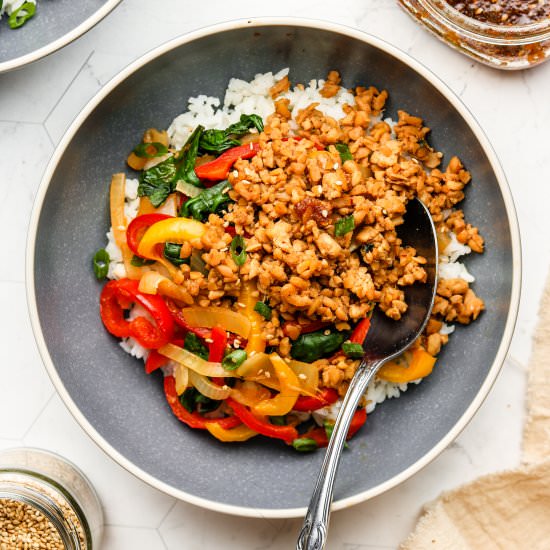 korean bbq tempeh beef bowls - Recipe photo by okonomi kitchen