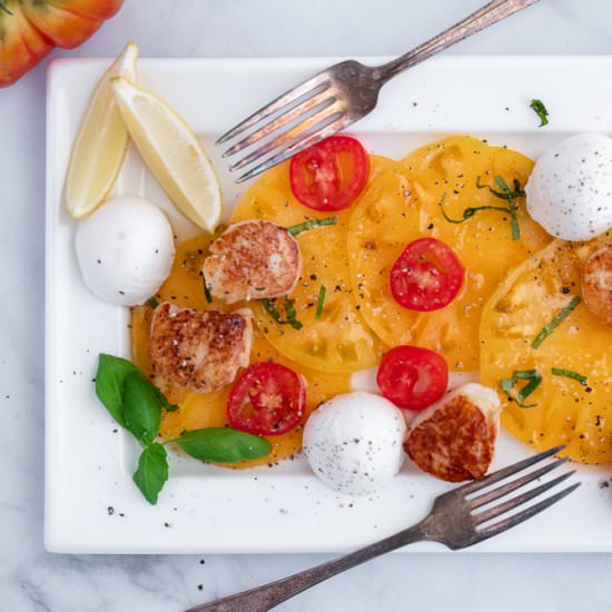 Caprese Salad with Scallops - Recipe photo by Aredspatula