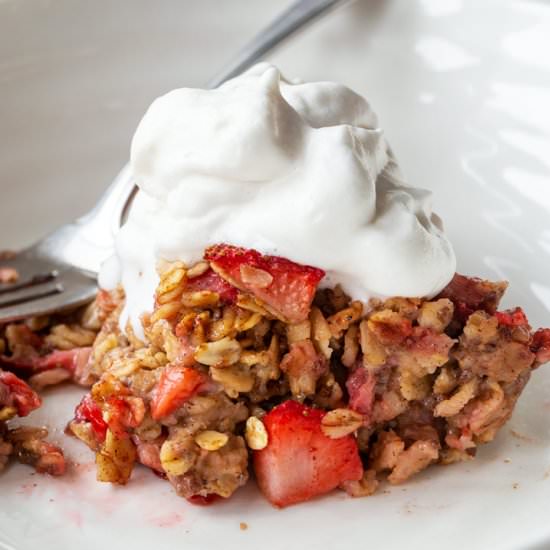 Strawberry Rhubarb Baked Oatmeal - Recipe photo by RandaDerkson