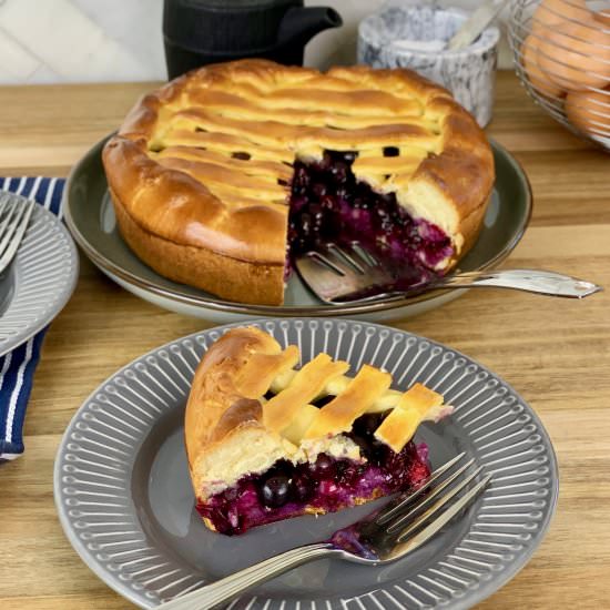 Russian Blueberry Pie - Recipe photo by PetersFoodAdventures