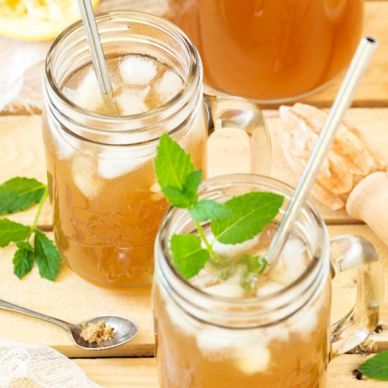 Brown lemonade - Recipe photo by electricbluefood