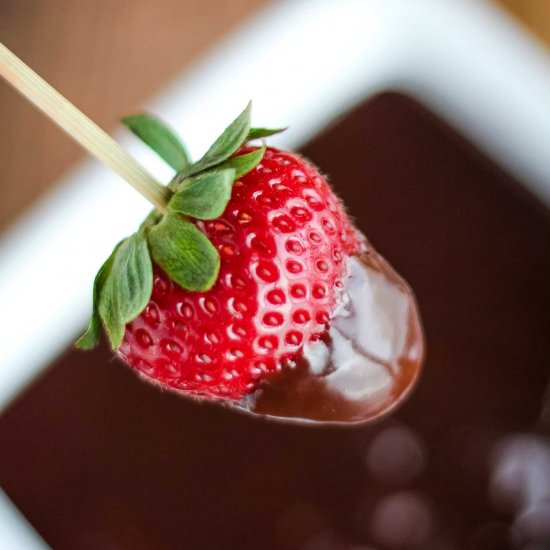 3-Ingredient Chocolate Dip - Recipe photo by Two Healthy Kitchens