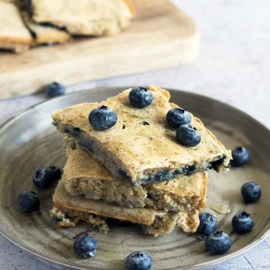 Oven-baked blueberry pancakes - Recipe photo by Mandy Sneaky Veg