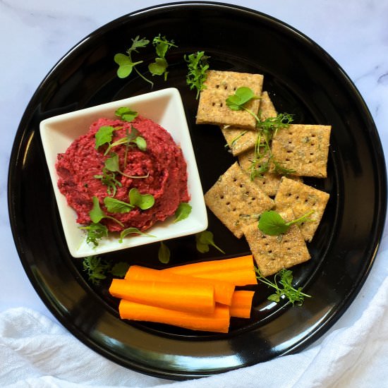 Pink Hummus with Roasted Beets - Recipe photo by summeryule.com