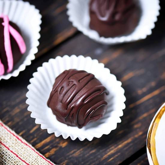 Keto Chocolate Cake Bonbons - Recipe photo by Lila Ruth Grain Free