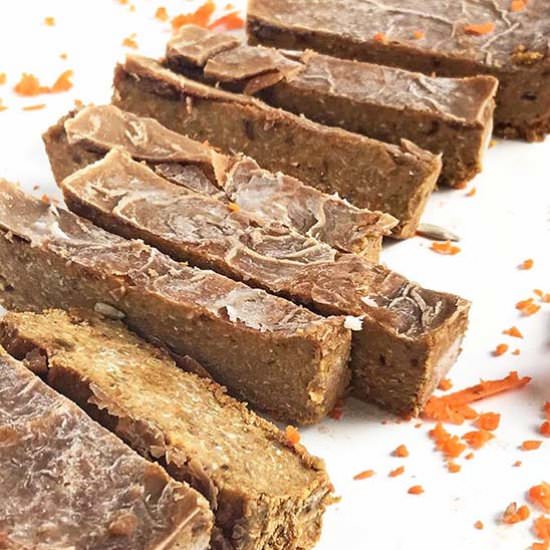 Carrot Cake Raw Slice (nf, vegan) - Recipe photo by goodiegoodieglutenfree