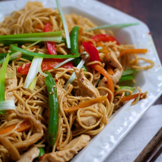 Easy Chicken Lo Mein Noodles - Recipe photo by JayWadams