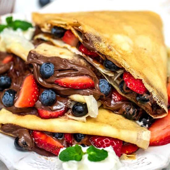 Easy Crepes - Recipe photo by 30minutesmeals