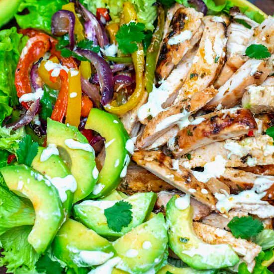 Grilled Chicken Fajita Salad - Recipe photo by 30minutesmeals