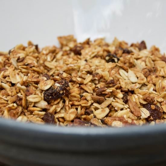 Homemade Granola - Recipe photo by elementary kitchen