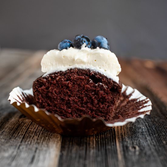 White Wedding Cake Frosting - Recipe photo by TheFrayedApron