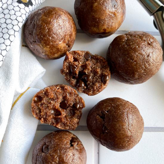 No Bake Brownie Bites - Recipe photo by frozen_bananas_