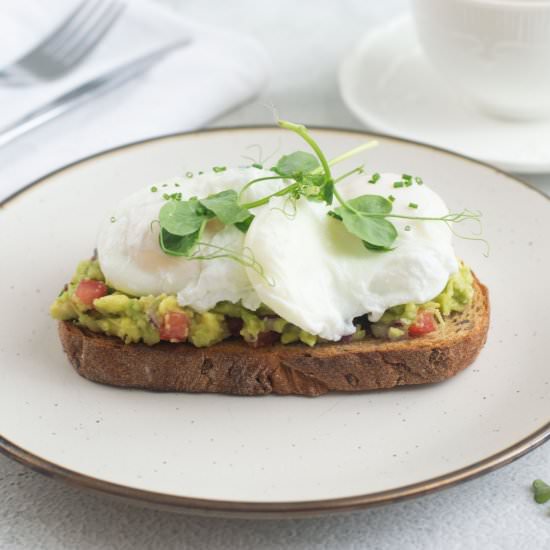 Poached Eggs & Smashed Avocado - Recipe photo by JackSlobodian