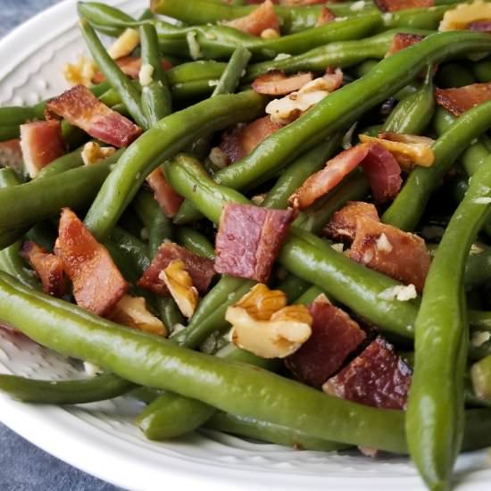 brown sugar bacon green beans - Recipe photo by amandacooksandstyles