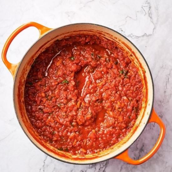 Vegan Marinara Sauce - Recipe photo by Resplendent Kitchen